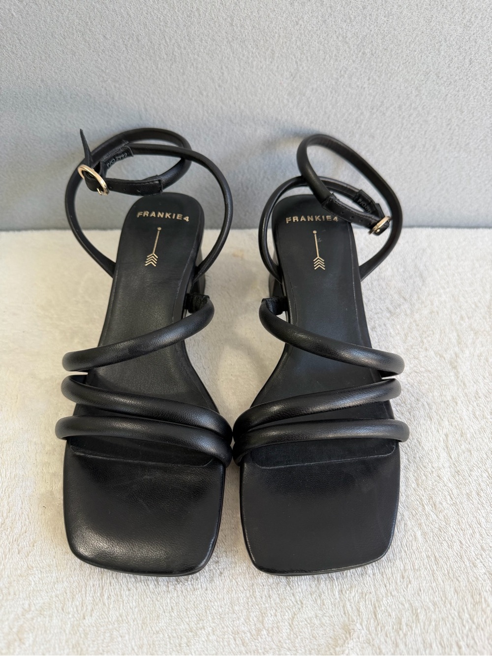 Frankie4 Ramsay Block Heels Strappy Sandals s7 Women’s Black Cushion